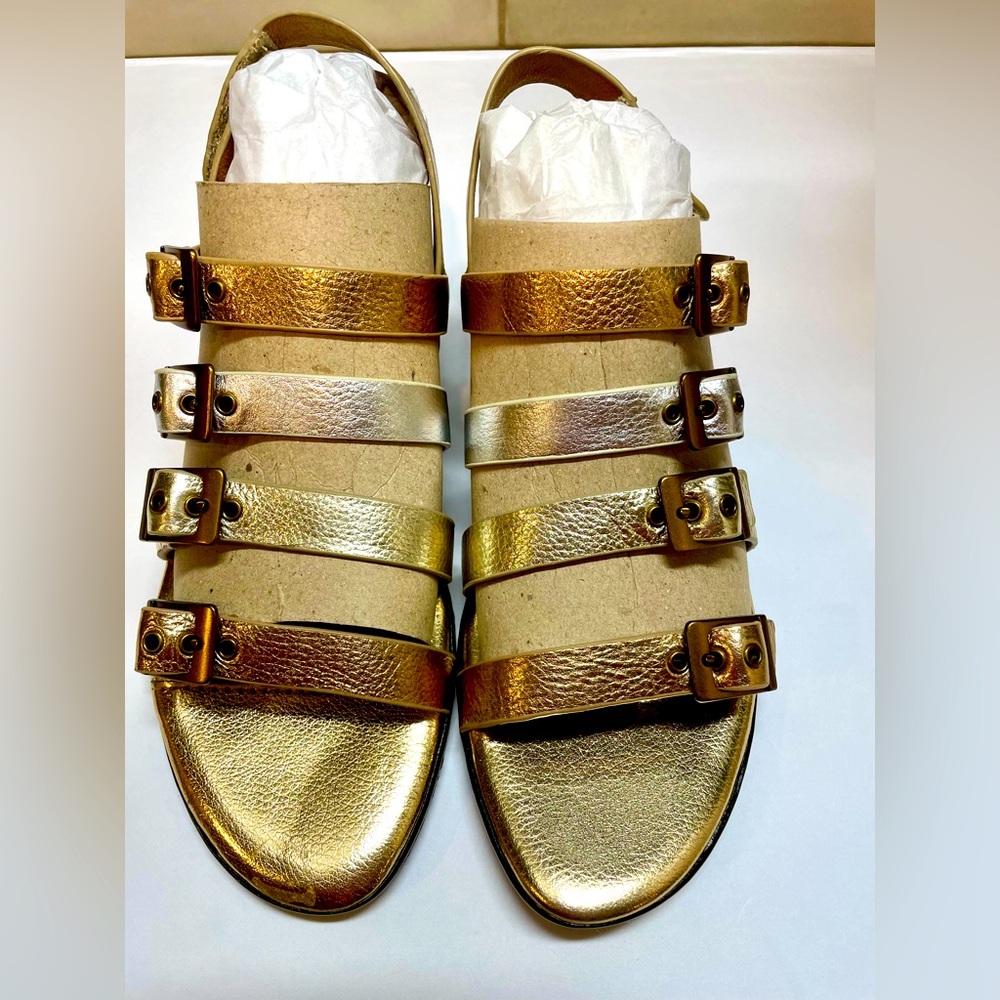 Women’s Metallic Gold Strappy Buckle Sandals